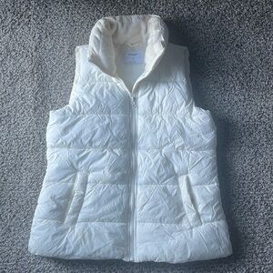 Old Navy white/cream puffer vest XS